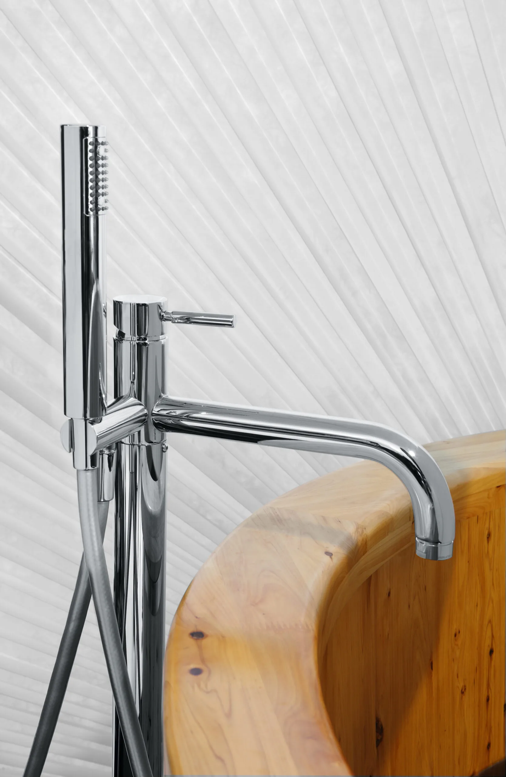 Baterie Freestanding Cadă Bugnatese KOBUK 2260 cu Duș de Mână, Design Italian Premium